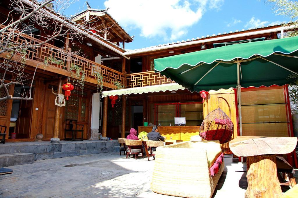 Runtong International Youth Hostel Lijiang  Luaran gambar