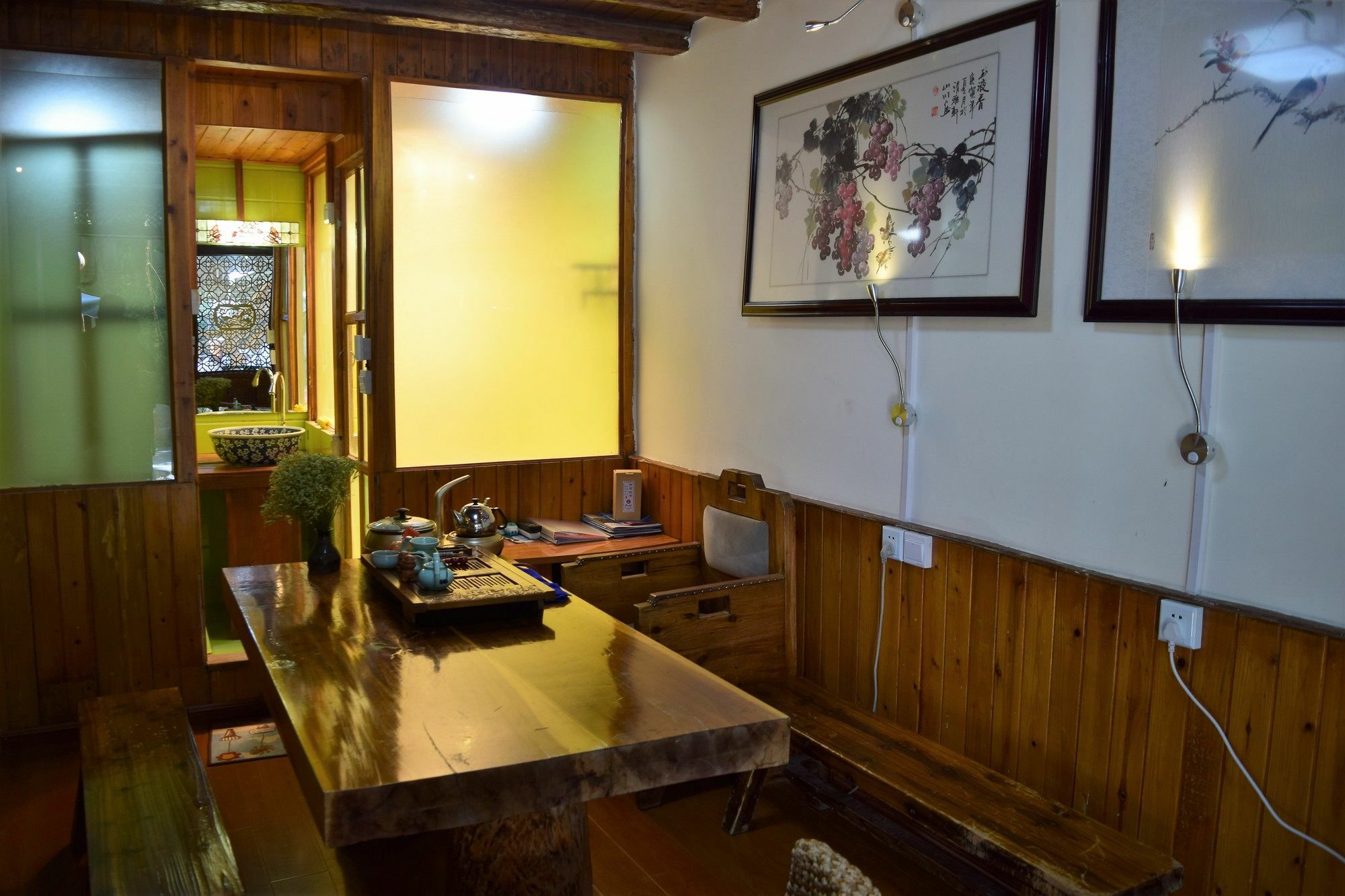 Runtong International Youth Hostel Lijiang  Luaran gambar
